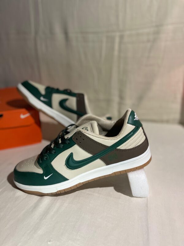 AF1 Low Gorge Green - Image 2