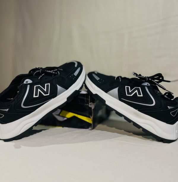 NB Sports Black-white - Image 4