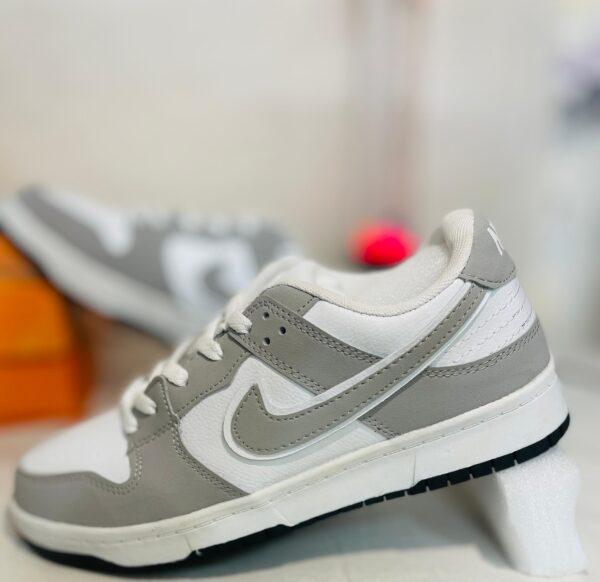 Dunk Low Grey - Image 2