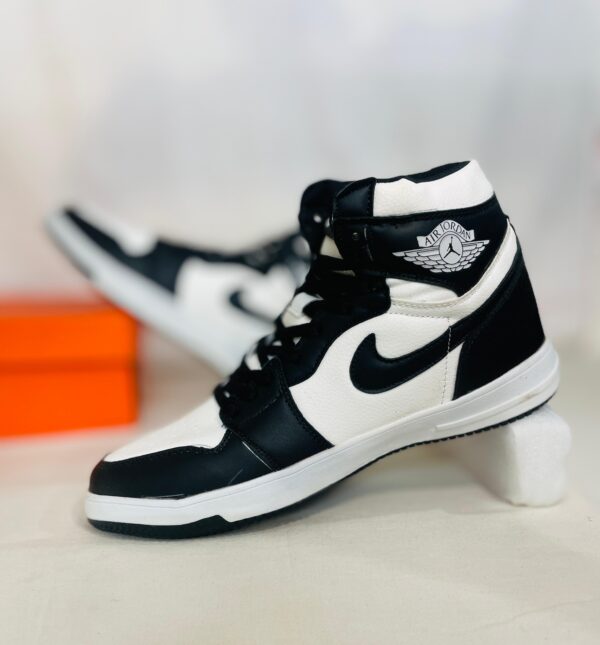 AJ  Twist Panda - Image 2