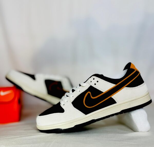 Low Dunk's Rustic Ember - Image 2
